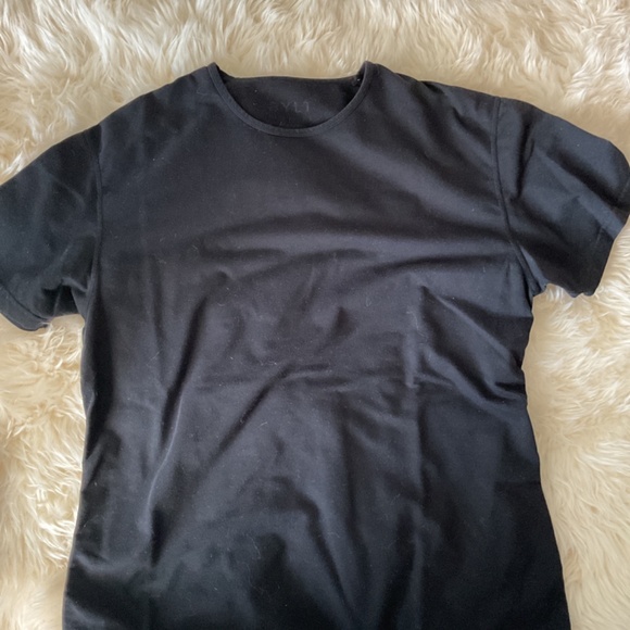 Bundle of BYLT Men’s Size Large Shirts - Picture 8 of 13